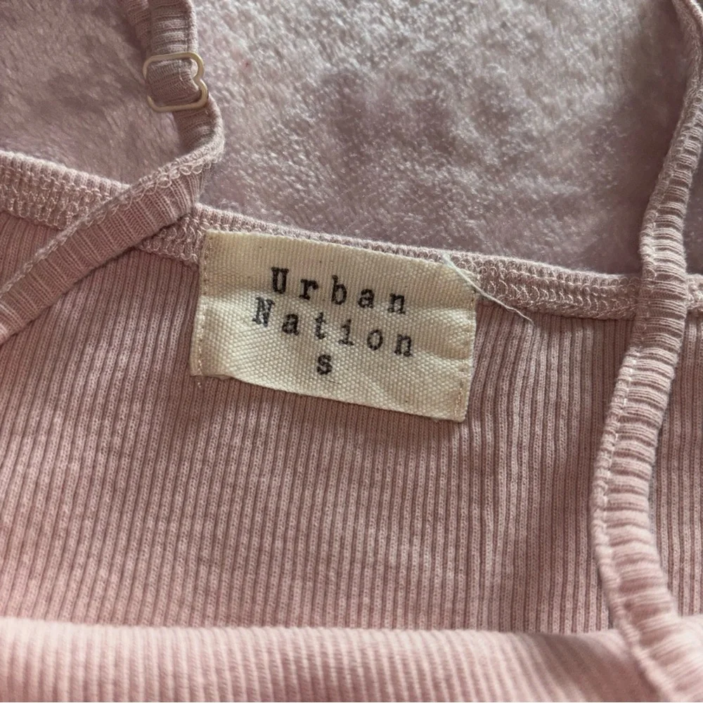 Pink Ribbed Tank Top - Picture 3 of 3